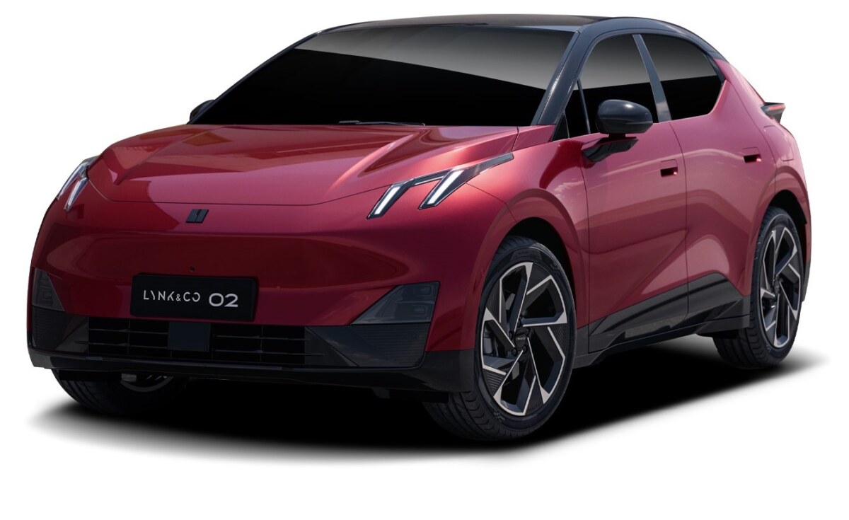 Lynk & Co 02 More-MY25 Cosmic Blue 272cv